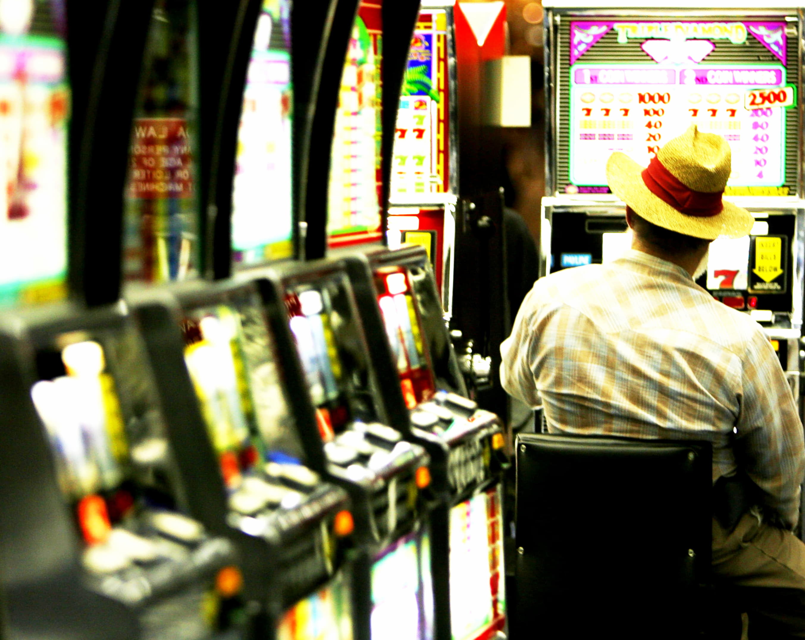 EURO 775 NĖRA IŠ NEDĖLIŲ KAZINO PREMIUS „Euro Palace Casino“.